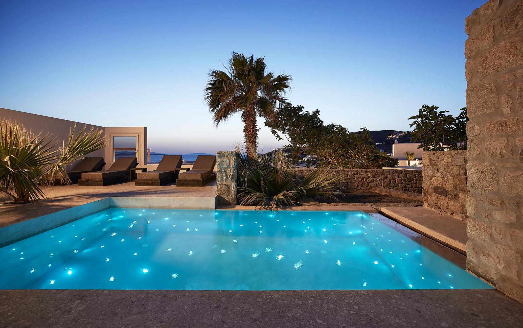 Amazon Mykonos Suites & Spa Agios Ioannis Diakoftis Exterior foto